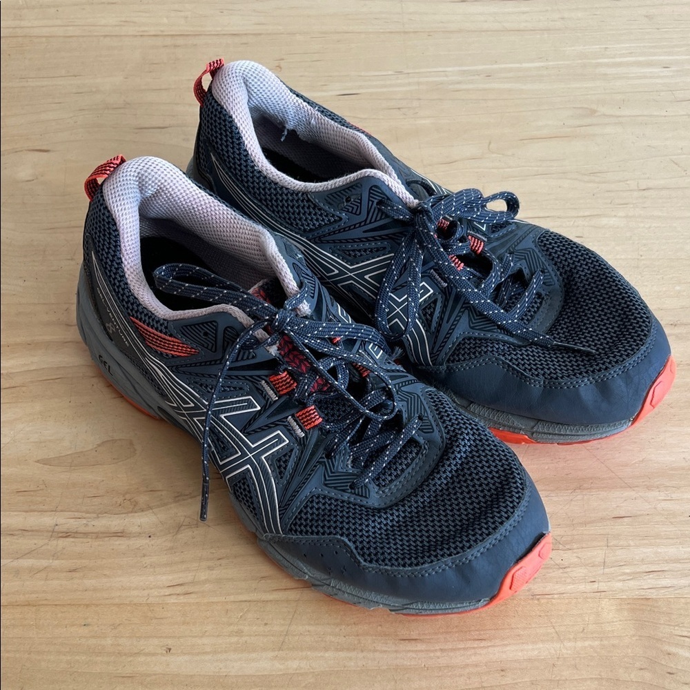 ASICS Charcoal and Coral Athletic Sneakers 8.5W